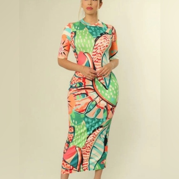 Dresses & Skirts - Multicolor Midi Dress